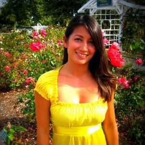 Meet your Posher, Noelle